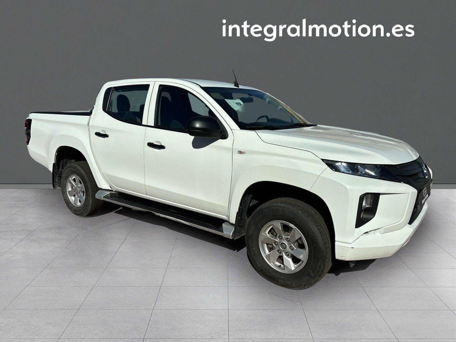 Imagen 3 de MITSUBISHI L200