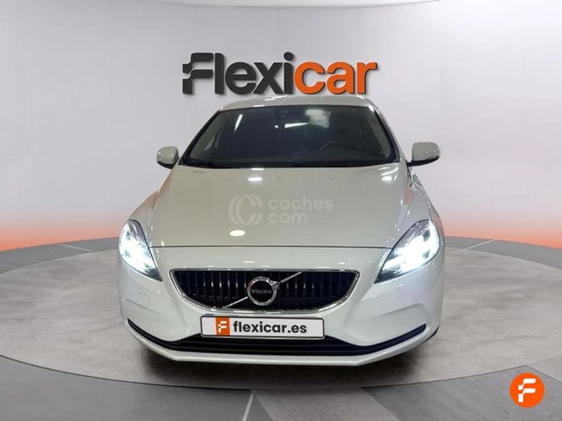 Foto del VOLVO V40 D2 Momentum 120