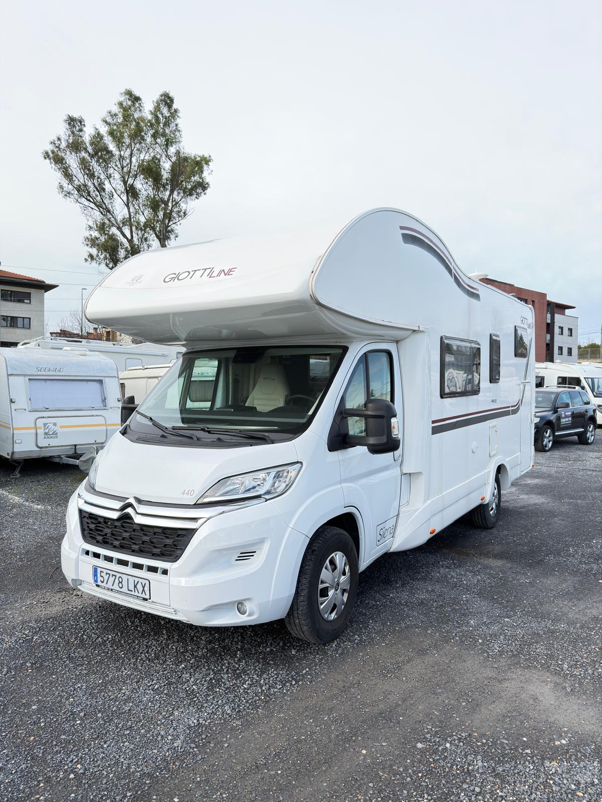 Foto del CITROEN Jumper Combi 2.2BlueHDI 33L2H2 140