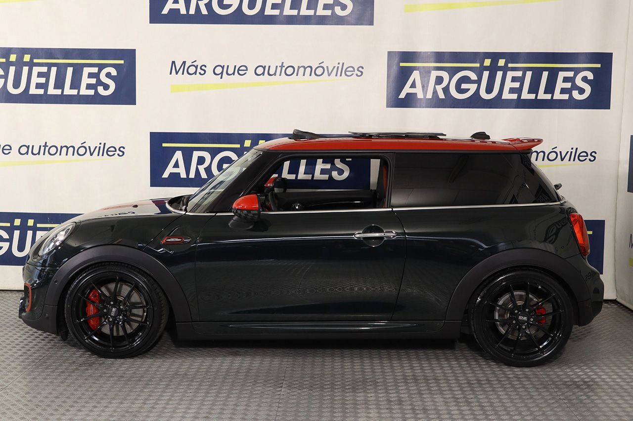 Foto del MINI Mini John Cooper Works Aut.