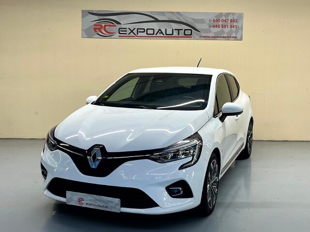 RENAULT Clio (Zen TCe 74 kW (100 CV) GLP) en Barcelona