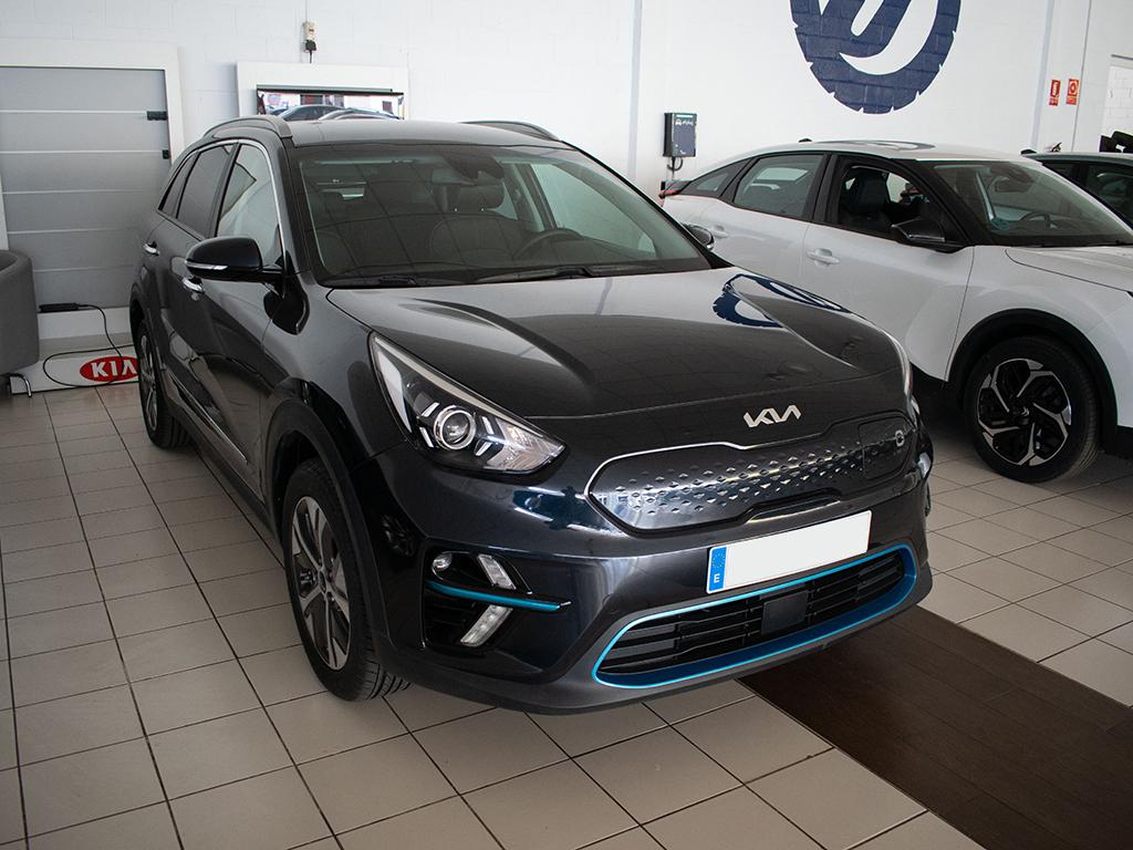 KIA Niro (BEV 65KWH E-NIRO DRIVE 5P) en Badajoz