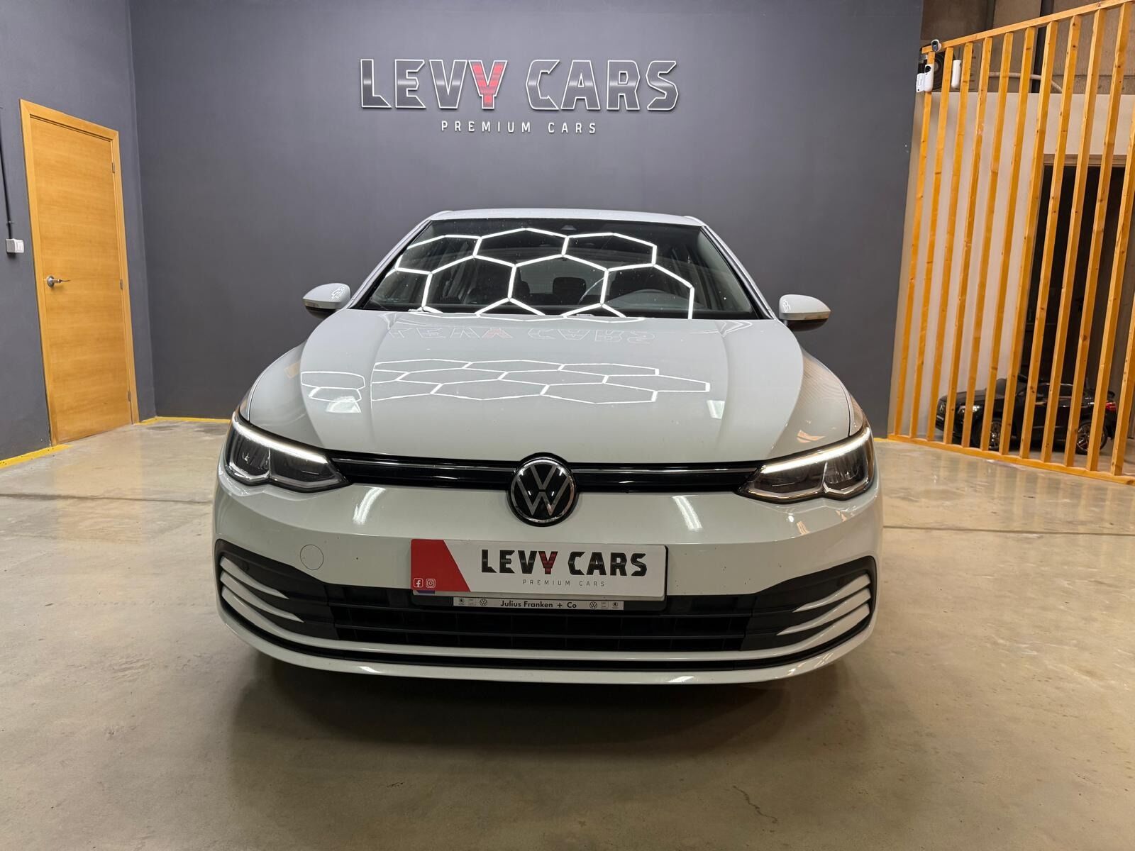 VOLKSWAGEN Golf (2.0 TDI 85kW (115CV)) en Valencia