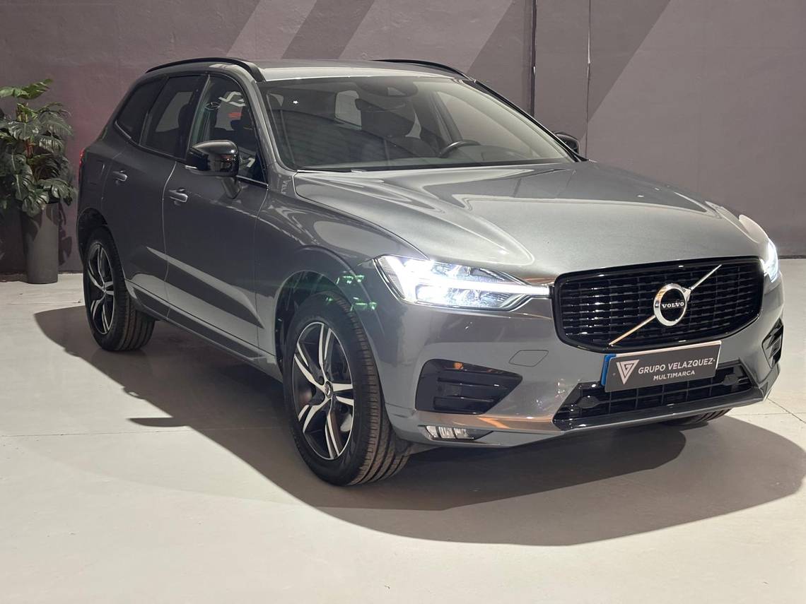 Foto del VOLVO XC60 B4 R-Design AWD Aut.
