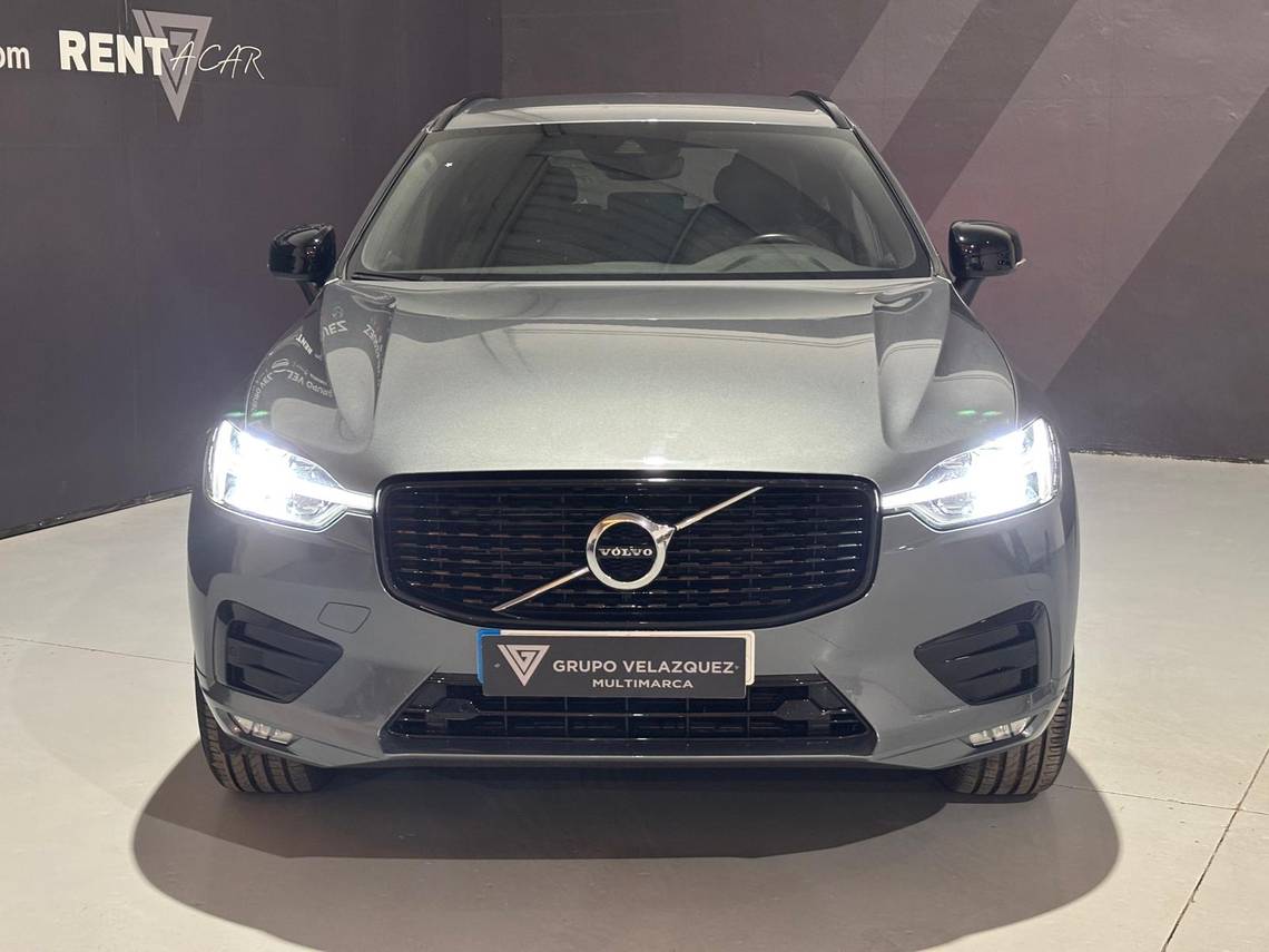 Foto del VOLVO XC60 B4 R-Design AWD Aut.
