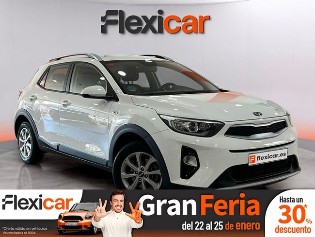 KIA Stonic (1.2 CVVT 62kW (84CV) Business) en Barcelona