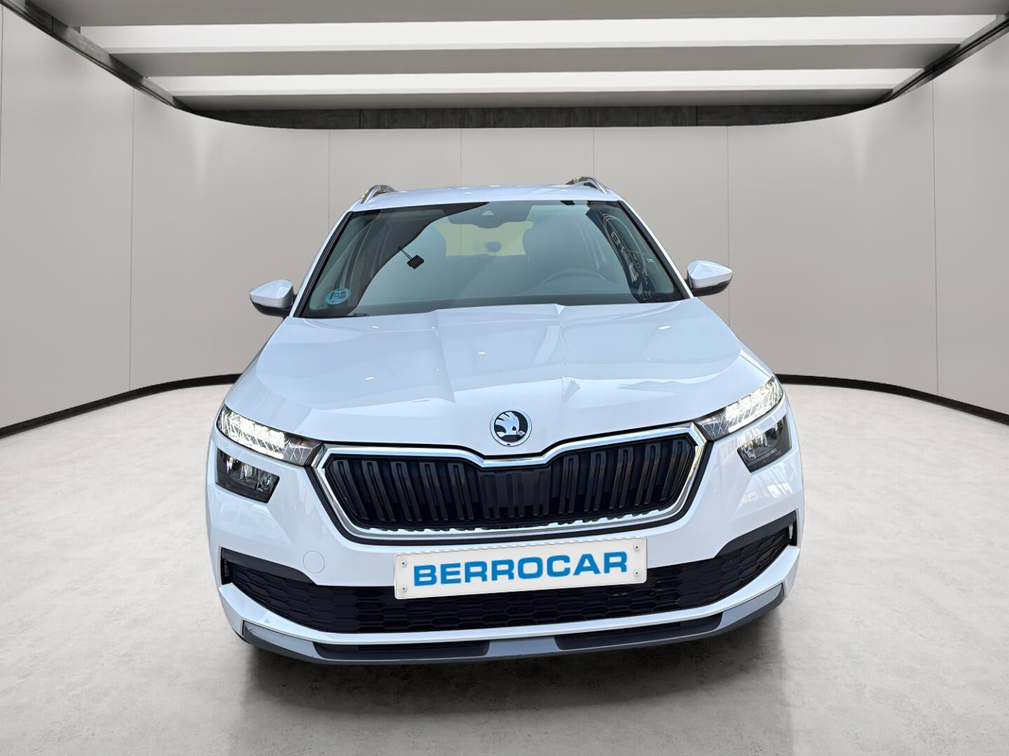 SKODA Kamiq (1.0 TSI Ambition DSG 81 kW (110 CV)) en Sevilla