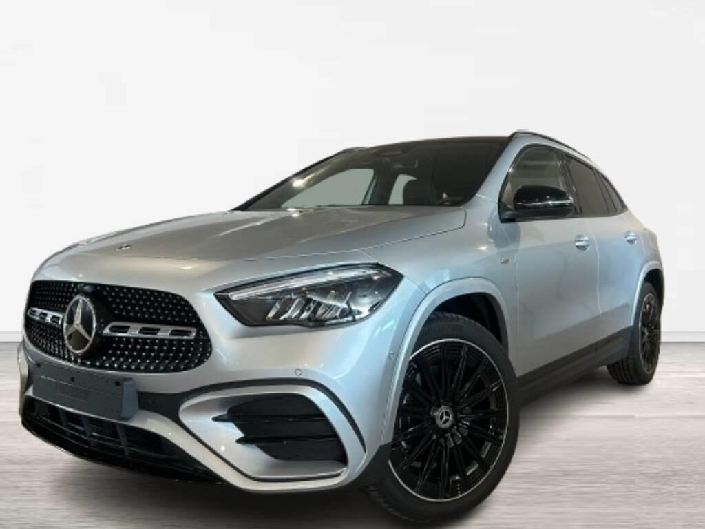 MERCEDES Clase GLA (GLA 250 e con tecnología híbrida EQ) en Jaén