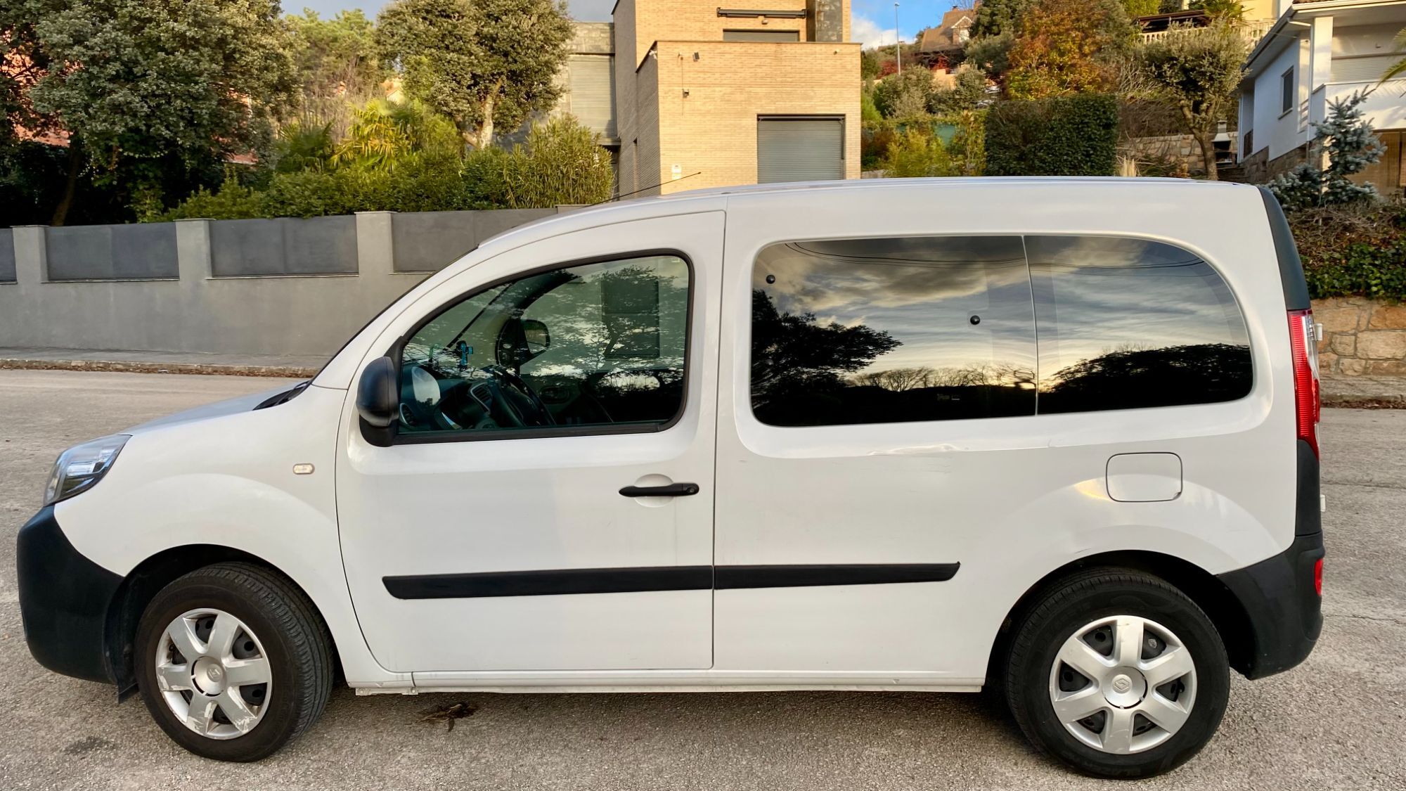 Foto del RENAULT Kangoo Combi 1.5dCi En. Prof. M1-AF 55kW