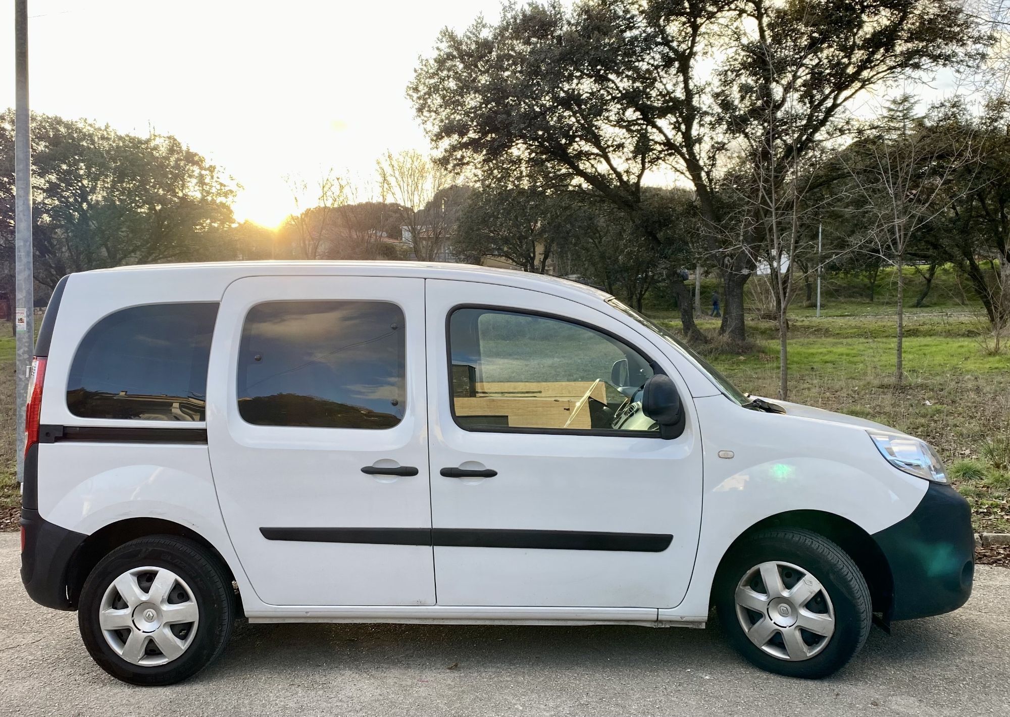 Foto del RENAULT Kangoo Combi 1.5dCi En. Prof. M1-AF 55kW