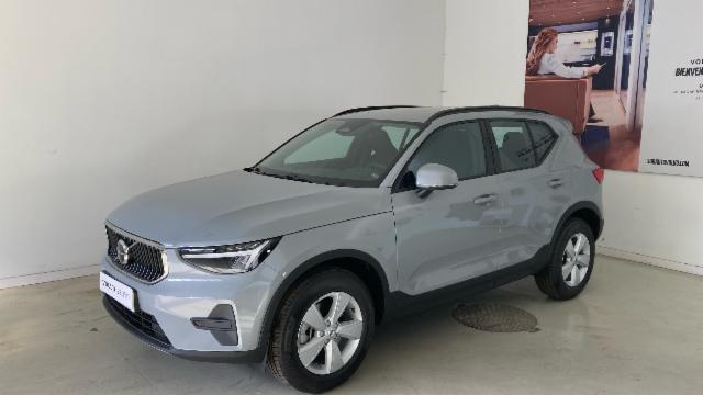 VOLVO XC40 (2.0 B3 MHEV ESSENTIAL DCT 163 5P) en Cádiz