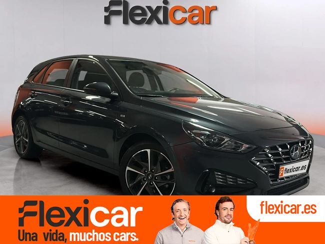 HYUNDAI i30 (1.0 TGDI 48V Klass) en Barcelona