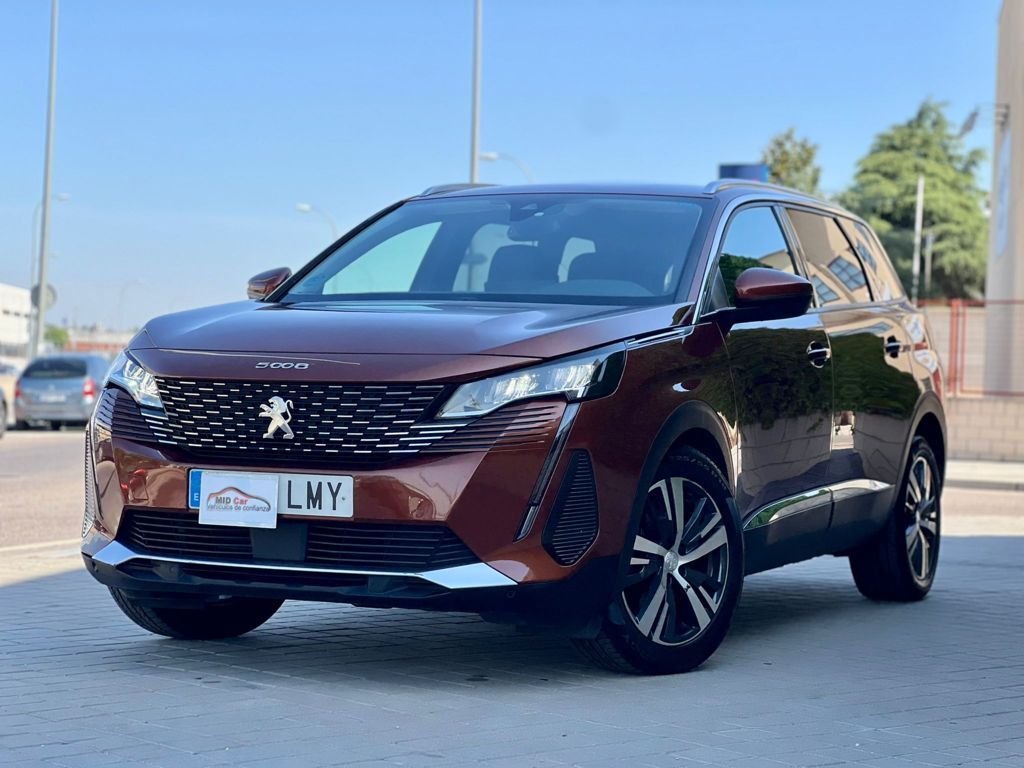 PEUGEOT 5008 (2.0BlueHDi S&S Allure Pack EAT8 180) en Madrid