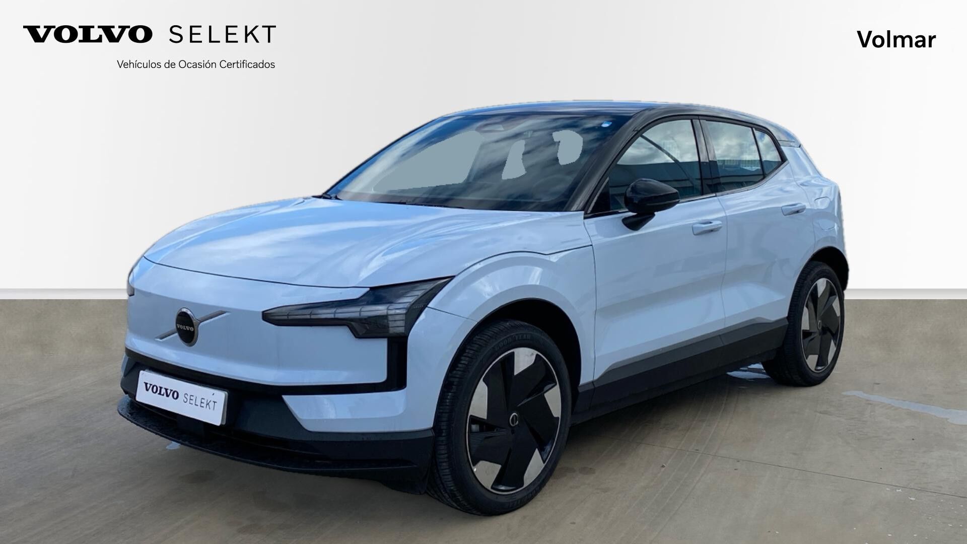 VOLVO EX30 (BEV 69KWH SINGLE MOTOR EXTEND RANGE PLUS 272 5P) en Barcelona