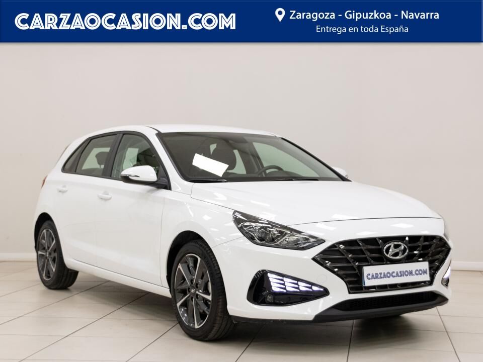 HYUNDAI i30 (1.5 DPI Klass SLX) en Zaragoza