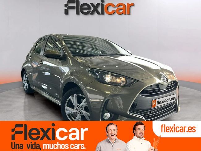 TOYOTA Yaris (1.5 120H Active Plus) en Tenerife