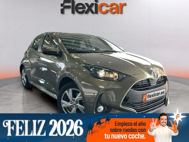 TOYOTA Yaris (1.5 120H Active Plus) en Tenerife