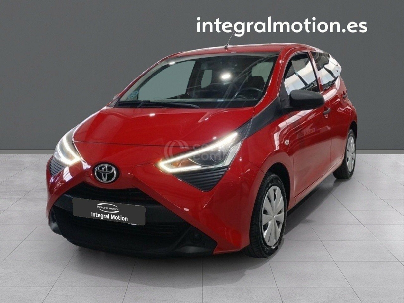Foto del TOYOTA Aygo 70 x-play