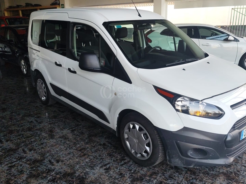 Foto del FORD Transit Connect FT 220 Kombi S&S B. Corta L1 Ambiente 75