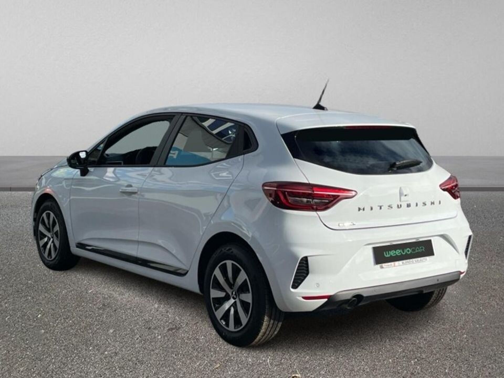 Imagen 2 de MITSUBISHI Colt