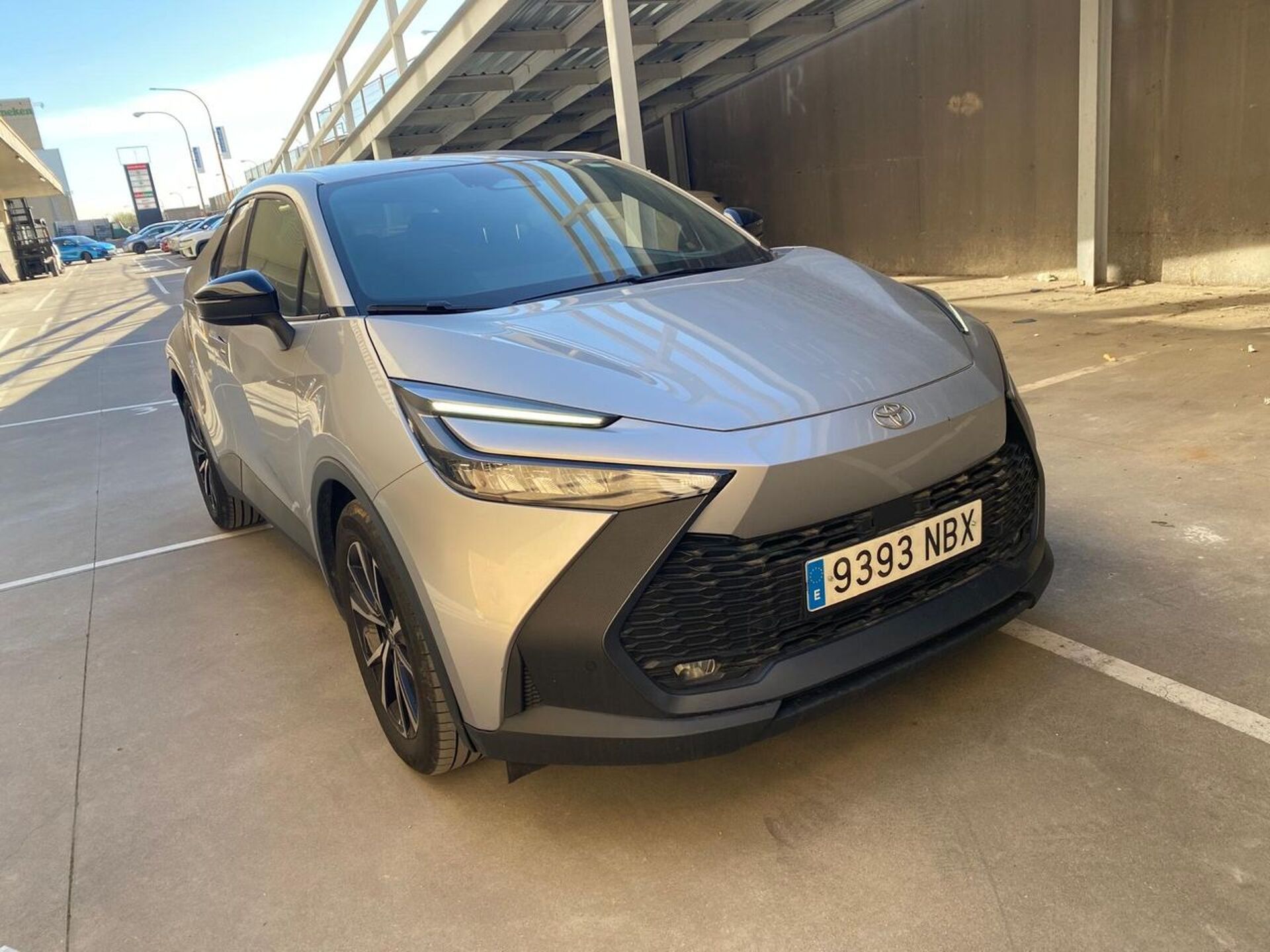 Imagen 2 de TOYOTA C-HR