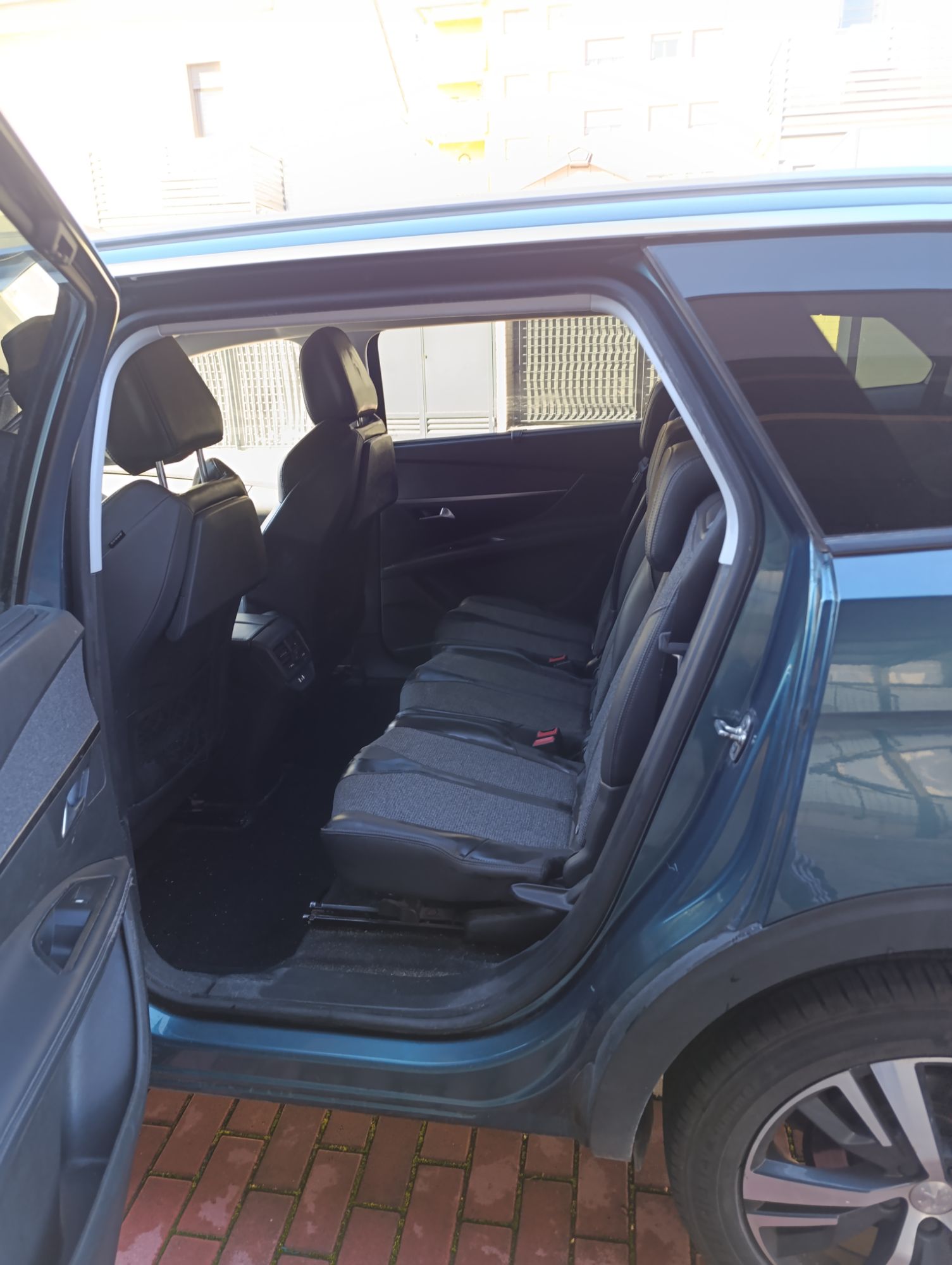 Foto del PEUGEOT 5008 1.6 BlueHDI Allure 7 pl. 120