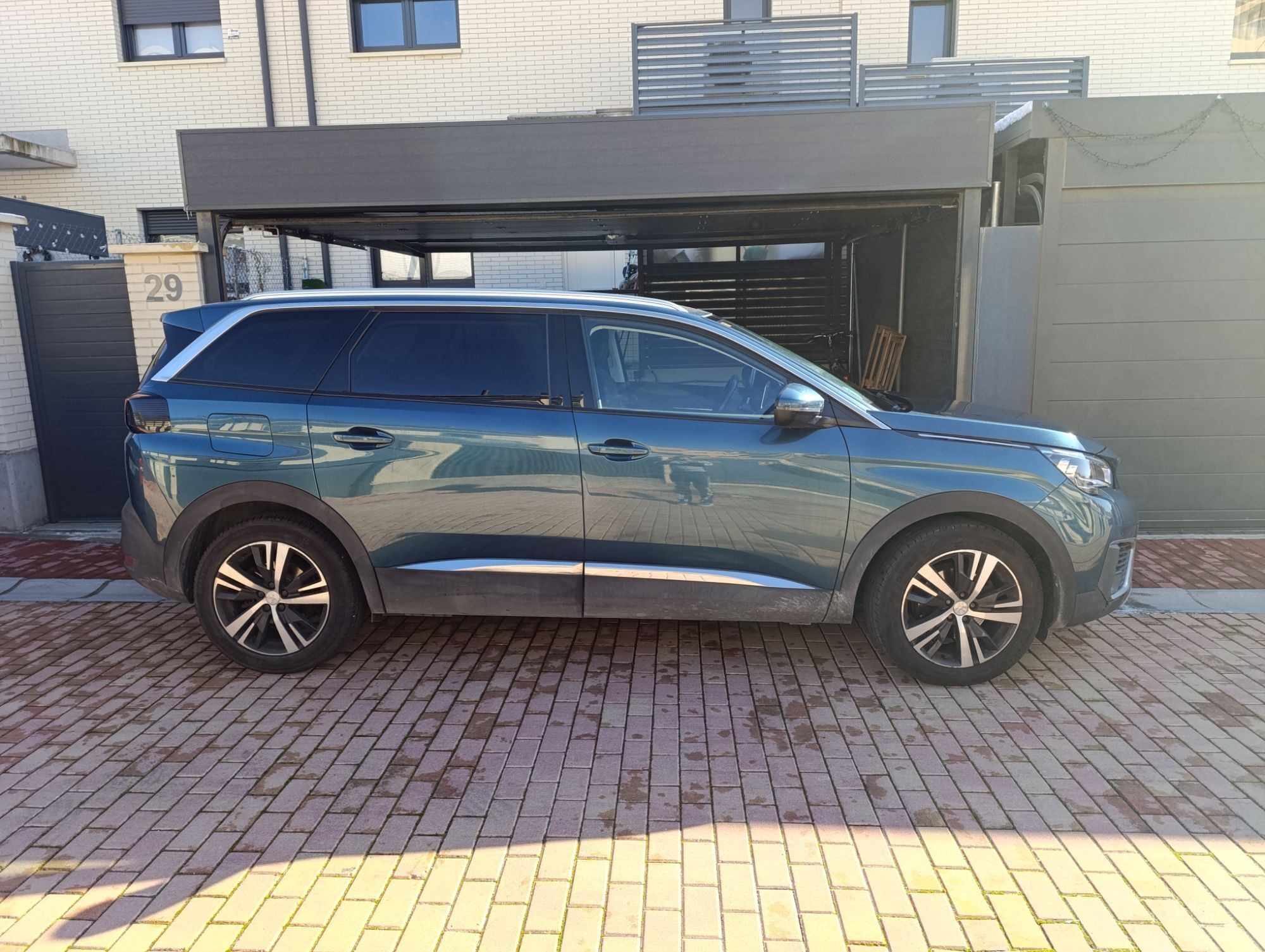 Foto del PEUGEOT 5008 1.6 BlueHDI Allure 7 pl. 120
