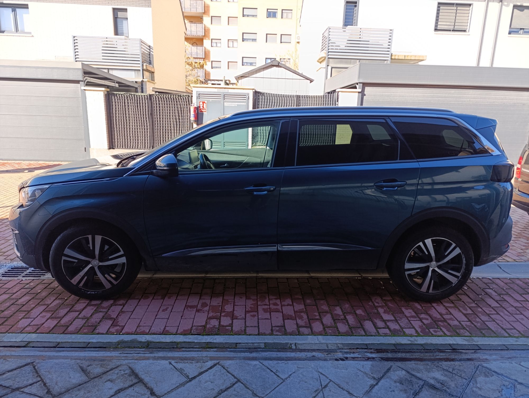 Foto del PEUGEOT 5008 1.6 BlueHDI Allure 7 pl. 120