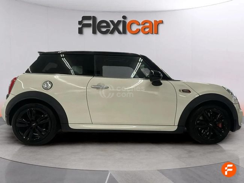 Foto del MINI Mini John Cooper Works Aut.