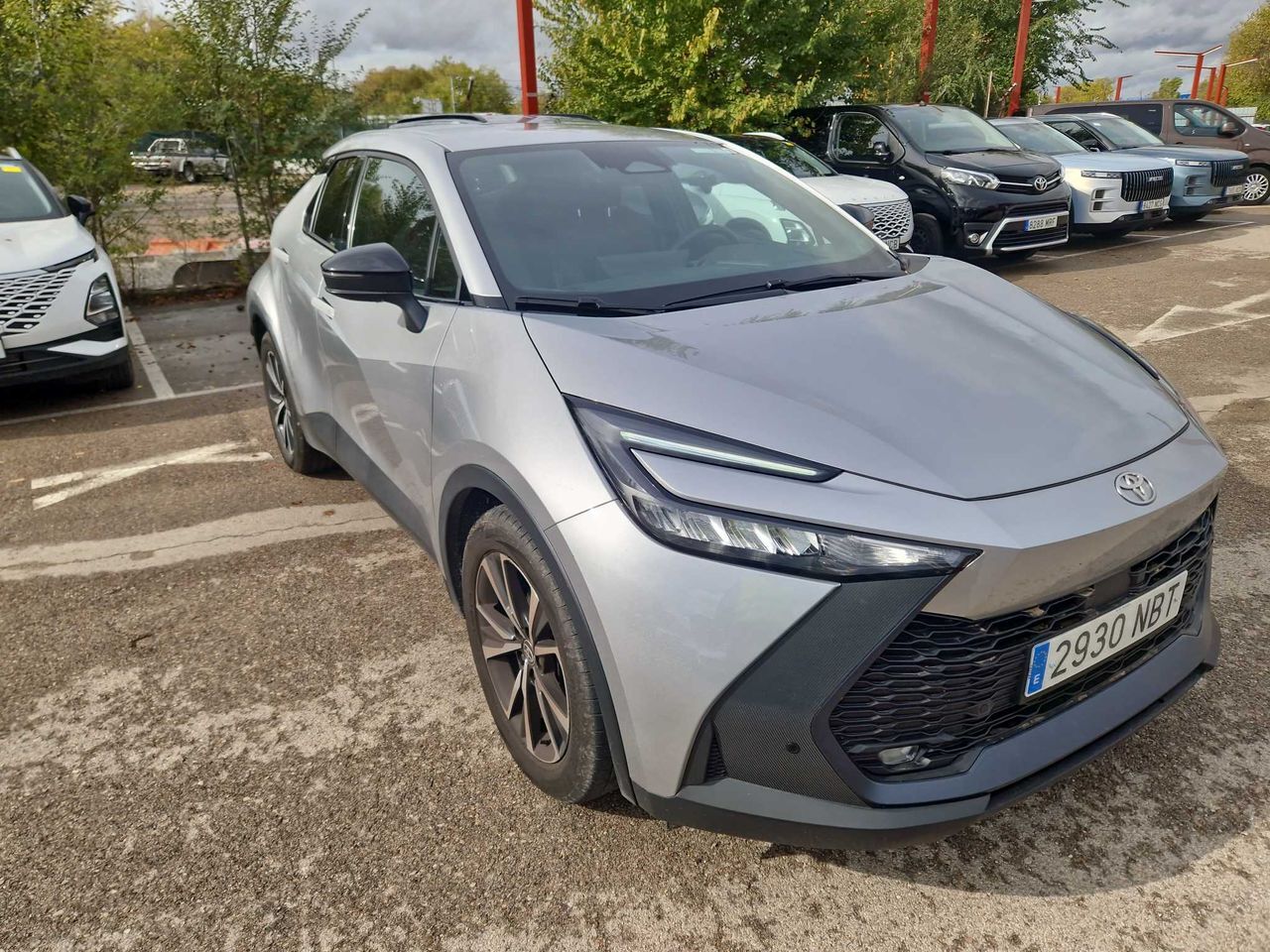 Foto del TOYOTA C-HR 200H Advance