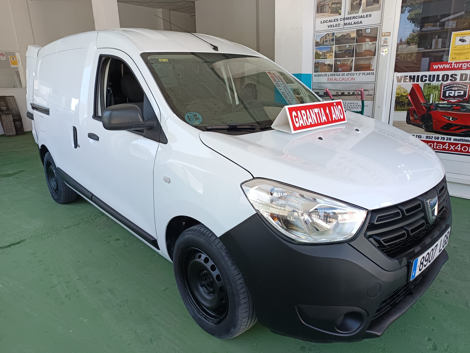 DACIA Dokker Comercial (Dokker TCE GPF Essential N1 75kW) en Málaga