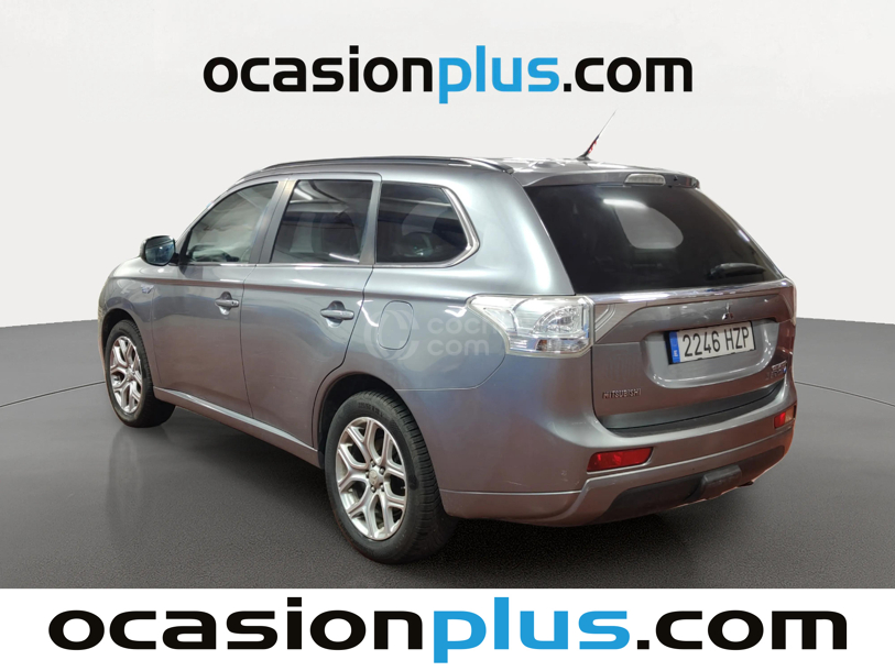Foto del MITSUBISHI Outlander PHEV Kaiteki