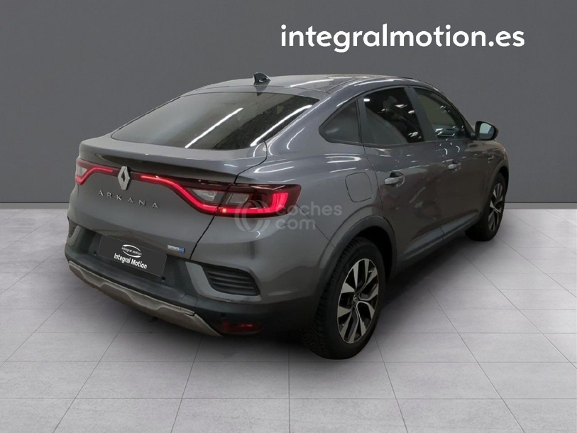 Foto del RENAULT Arkana 1.6 E-Tech Zen 105kW