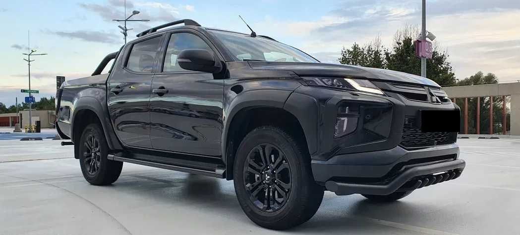 Foto del MITSUBISHI L200 2.2DI-D Doble Cabina 6AT M-PRO