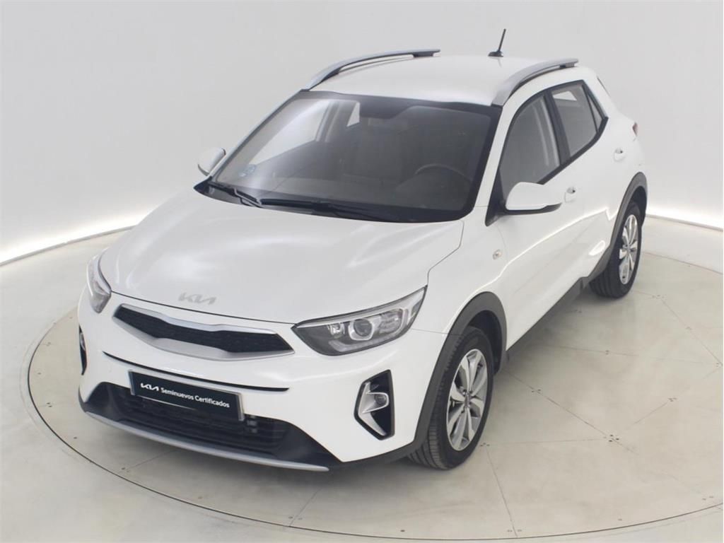 KIA Stonic (1.0 T-GDi MHEV MT Concept 74 kW (100 CV)) en Tarragona