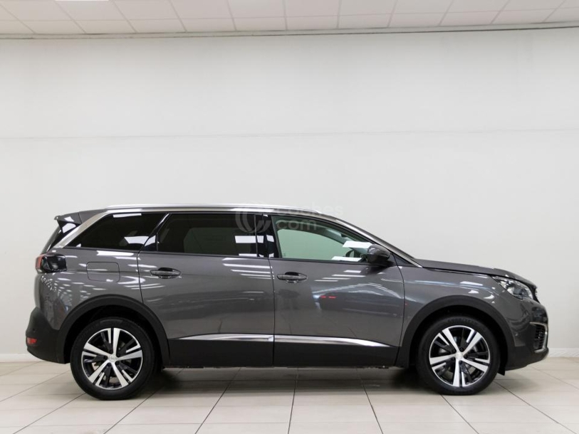Foto del PEUGEOT 5008 1.2 PureTech S&S Allure 130
