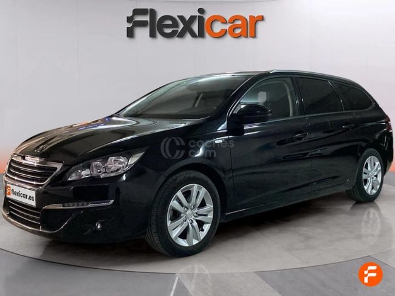 Foto del PEUGEOT 308 SW 1.2 PureTech S&S Access 130