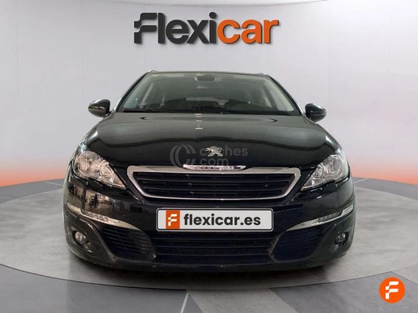 Foto del PEUGEOT 308 SW 1.2 PureTech S&S Access 130