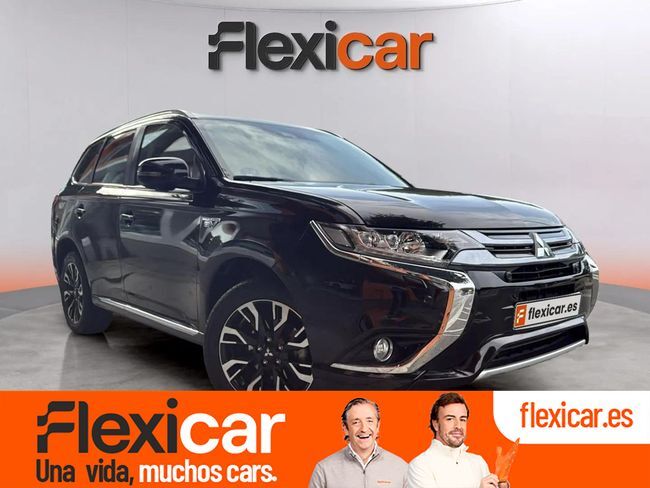 MITSUBISHI Outlander (2.0 PHEV Kaiteki Auto 4WD) en Barcelona