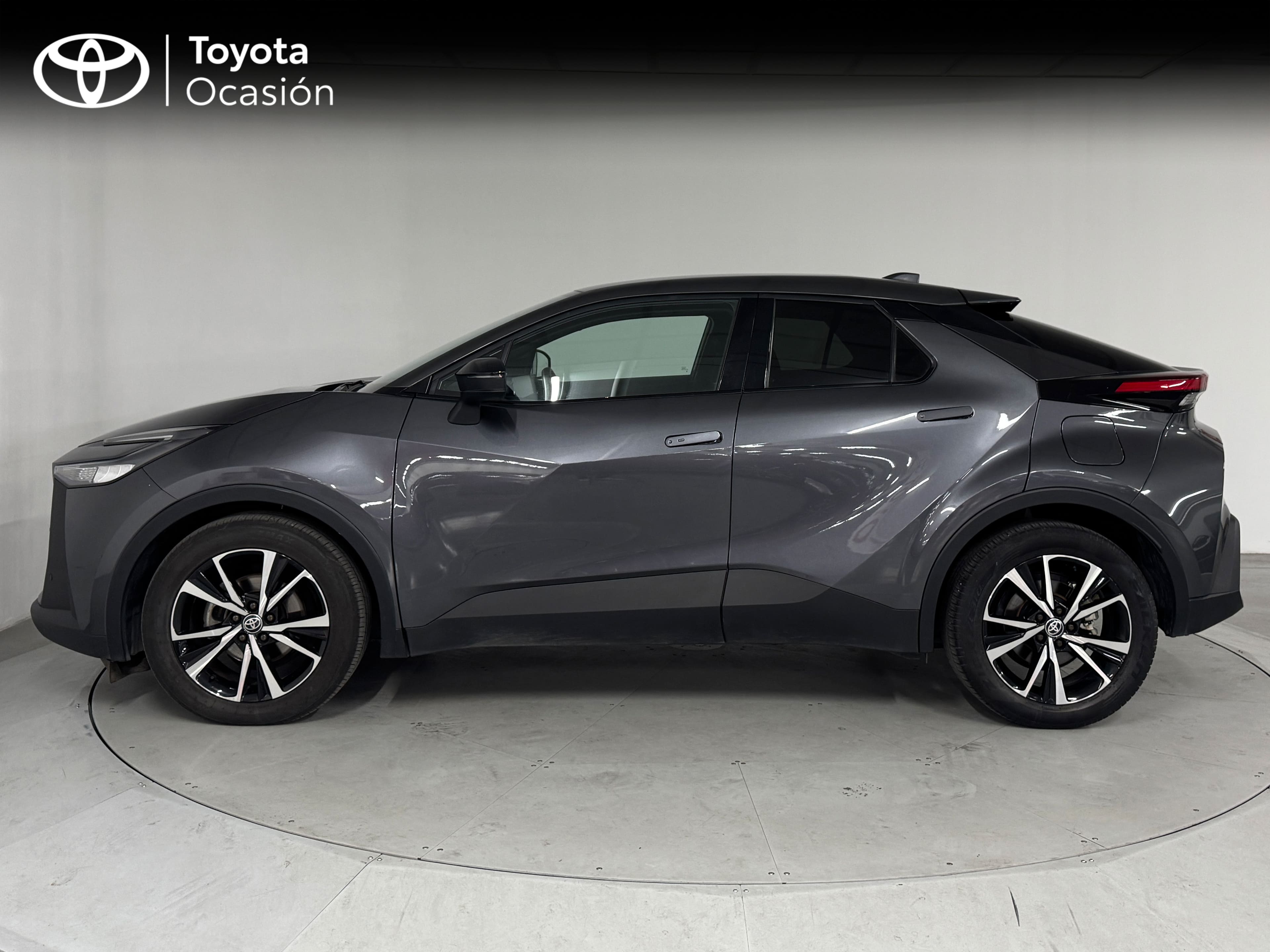 Foto del TOYOTA C-HR 140H Advance