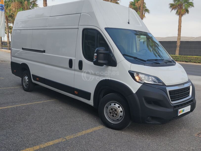 Foto del PEUGEOT Boxer Furgón 2.0BlueHDI 435 L4H3 130