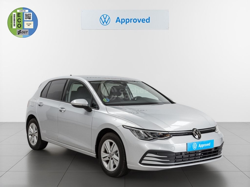 Foto del VOLKSWAGEN Golf 1.0 eTSI Life DSG 81kW