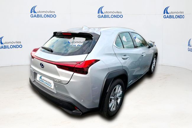 Foto del LEXUS UX 250h Business 4WD