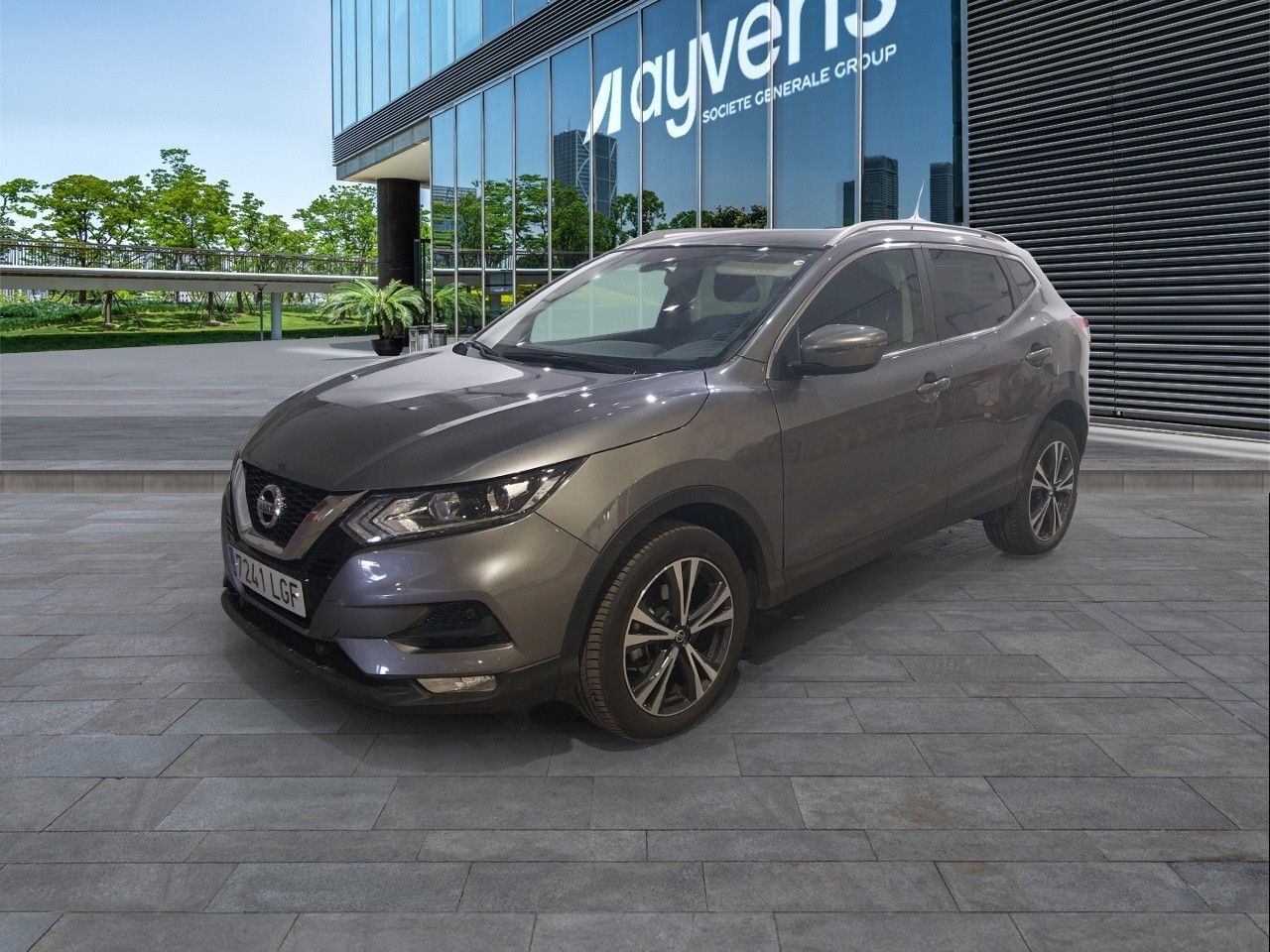 NISSAN Qashqai (DIG-T 140 Acenta 4x2 103 kW (140 CV)) en Madrid
