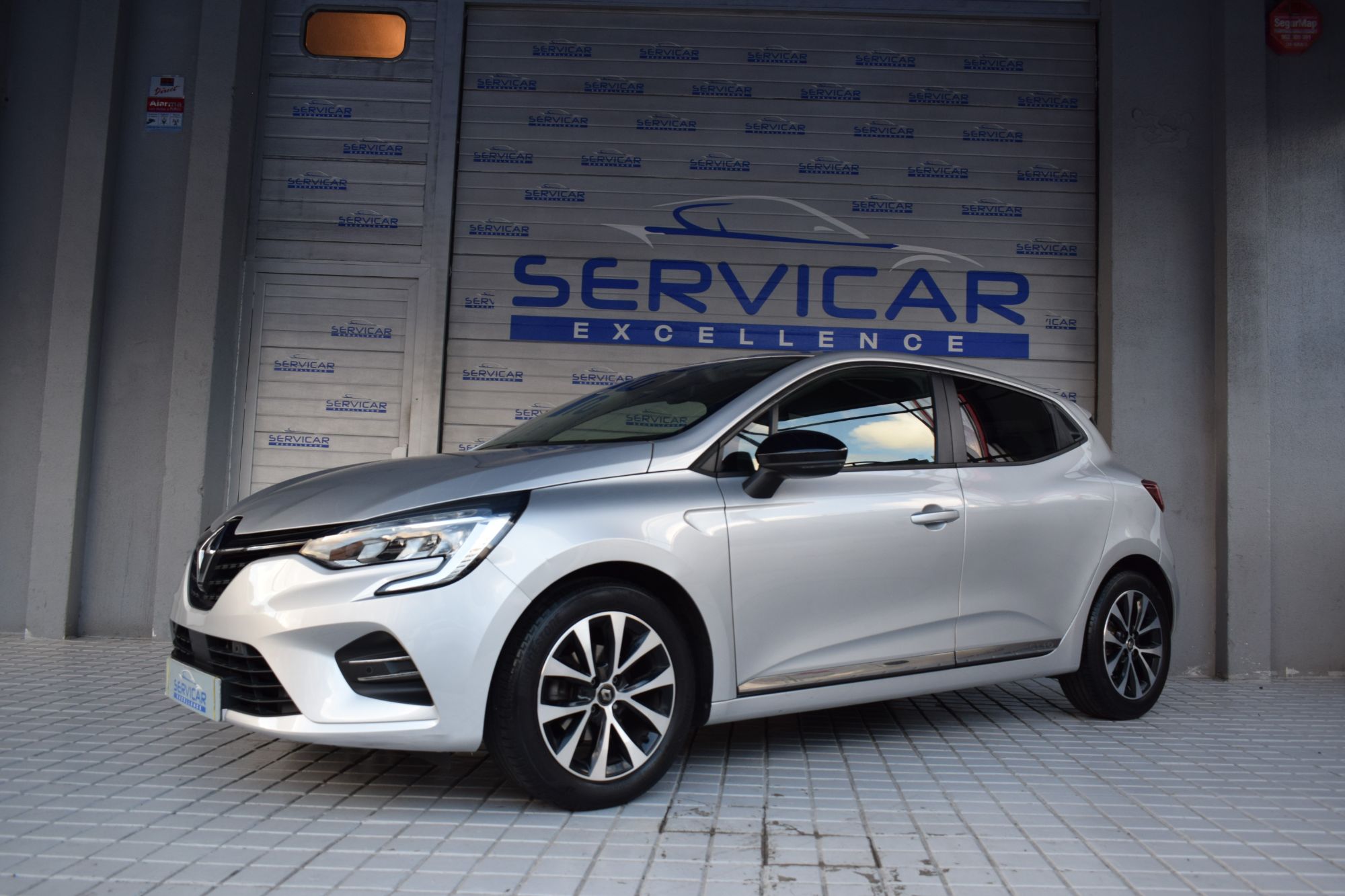 RENAULT Clio (TCe Business 67kW) en Palmas, Las