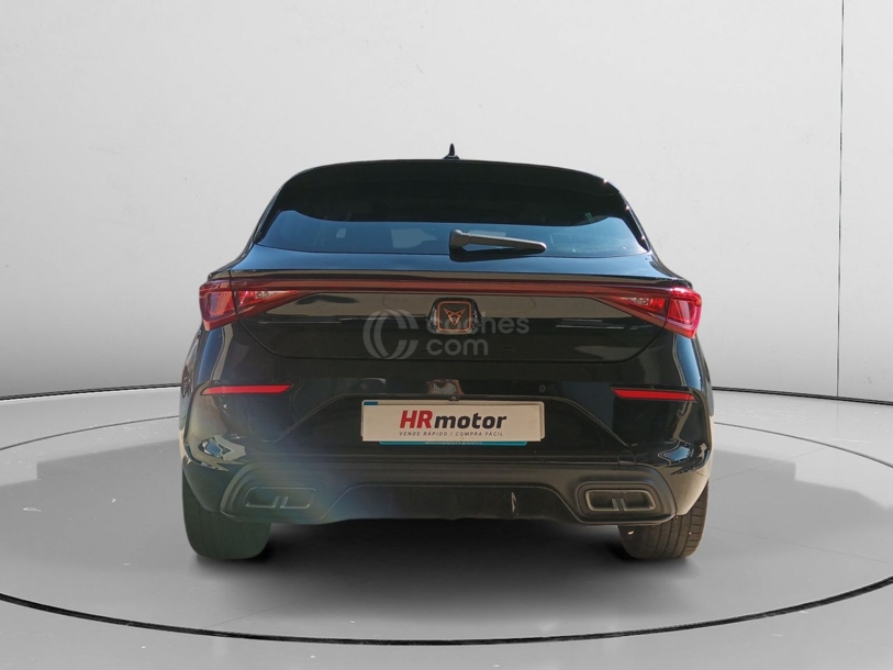 Foto del CUPRA León 1.5 ETSI DSG 110Kw