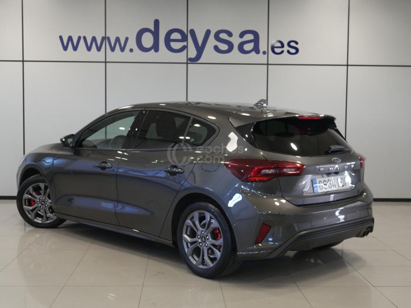 Foto del FORD Focus 1.0 Ecoboost MHEV ST-Line Design SIP 125