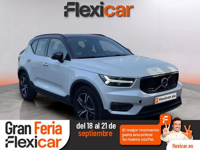 VOLVO XC40 (1.5 T3 R-Design Auto) en Valencia