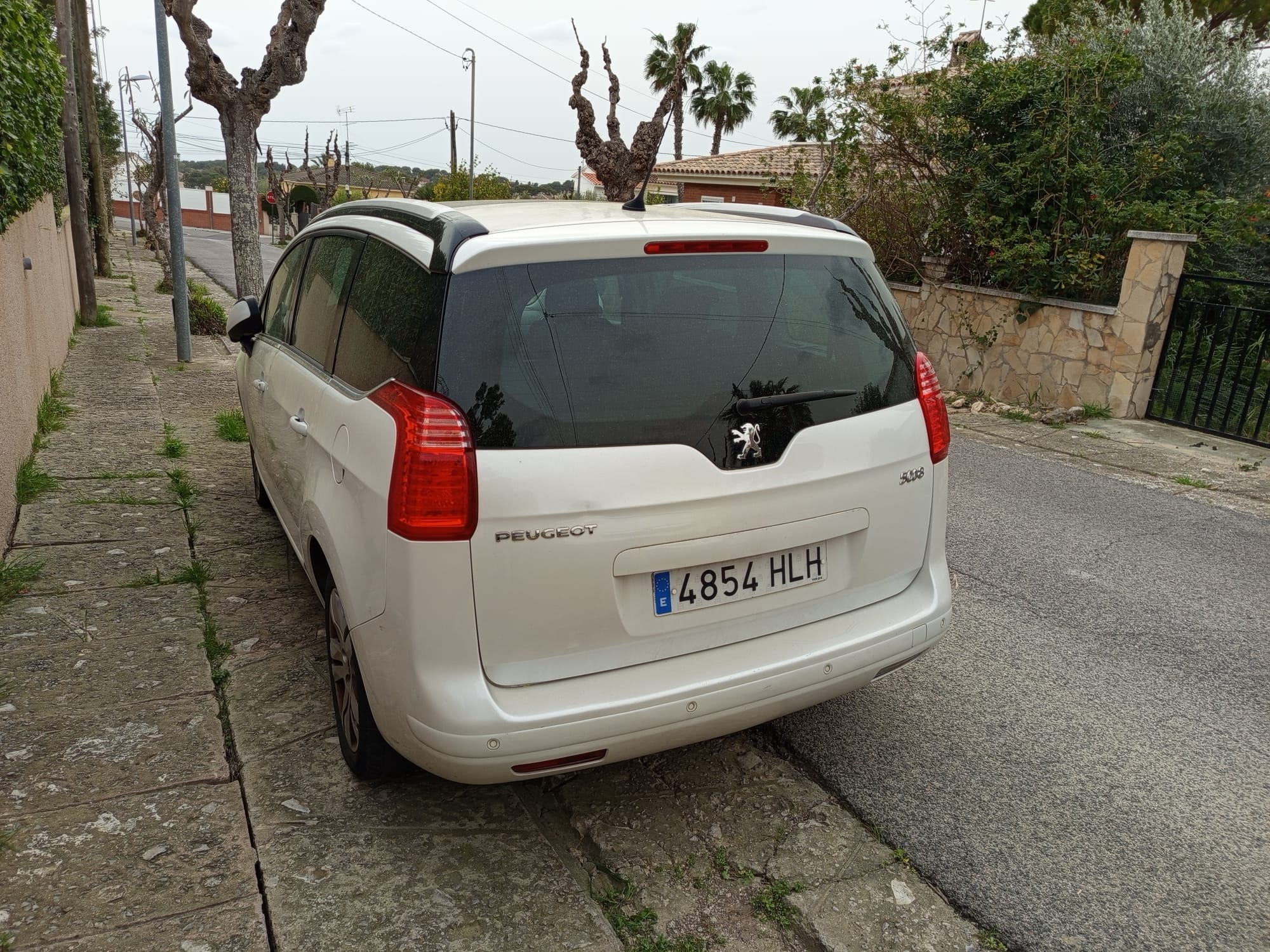 Foto del PEUGEOT 5008 2.0HDI FAP Allure