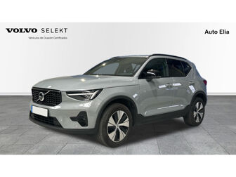 Imagen de VOLVO XC40 B3 Plus Dark Aut.